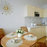 Lux I , Aqua Polanki , Baseny , Sauny , Silownia Kołobrzeg