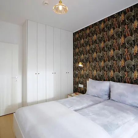 Lux I , Aqua Polanki , Baseny , Sauny , Silownia Kołobrzeg