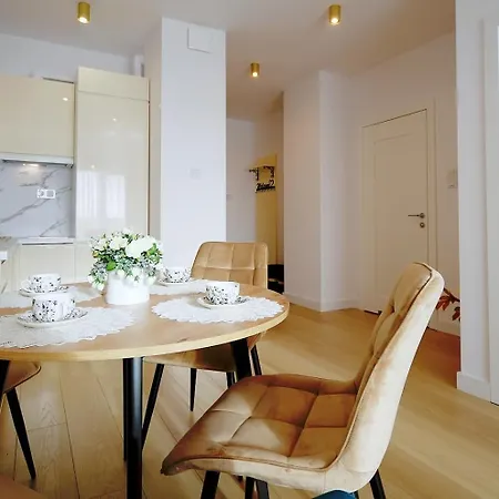 Apartment Lux I , Aqua Polanki , Baseny , Sauny , Silownia *